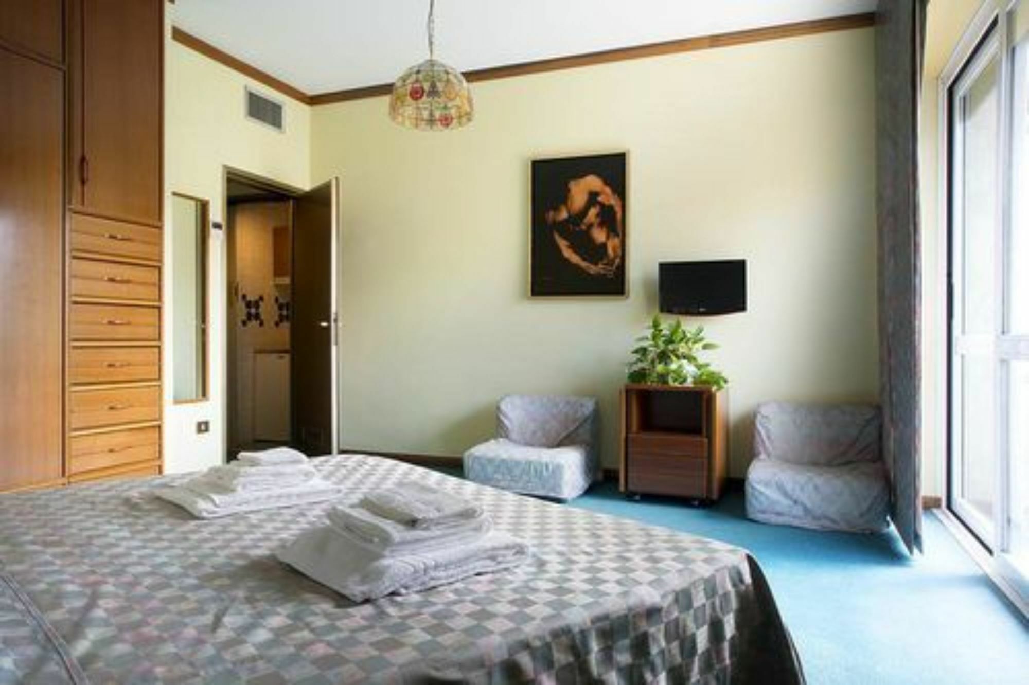 Loreto 3* Mailand